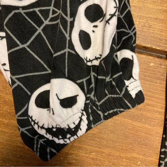 Nightmare Before Christmas Jack Skellington Black Pajama Joggers Medium NWT - Picture 4 of 7